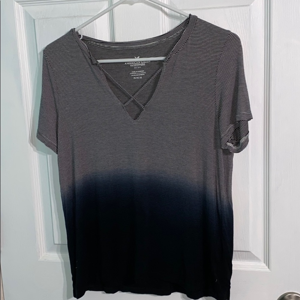 American Eagle Women’s Soft Criss Cross V Neck